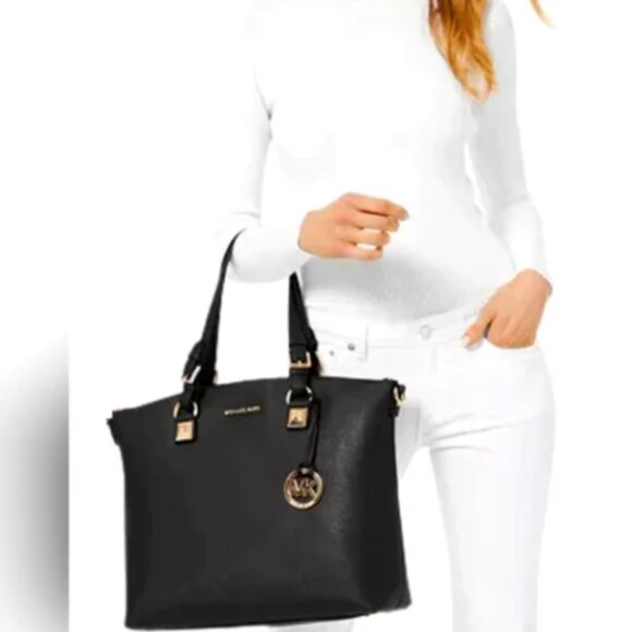 MICHAEL KORS KARLA MULTIFUNCTIONAL BLACK LARGE TOTE 5214 - Picture 7 of 15